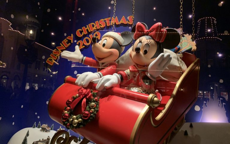 Christmas at Tokyo Disneyland in 2019 